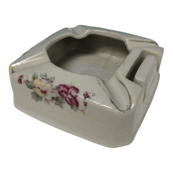 Westmoreland Other - Vintage Westmoreland 4.5” Porcelain Painted Ashtray Pansy Flowers